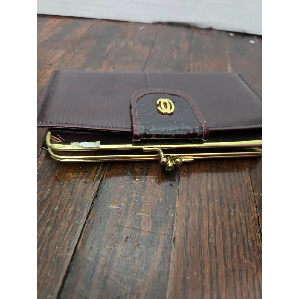 Vintage Oleg Cassini Leather Wallet Pocketbook
